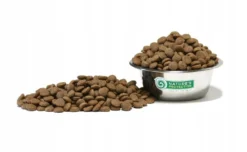 Nature's Protection Superior Care Black Coat Poultry Adult All Breeds 1,5kg -Zooart Elegant Boutique fre pl Natures Protection Superior Care Black Coat Poultry Adult All Breeds 1 5kg 10707 3