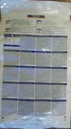 ROYAL CANIN ROYAL CANIN Feline 4kg 6 ROYAL CANIN ROYAL CANIN Feline 4kg -Zooart Elegant Boutique fre pl ROYAL CANIN ROYAL CANIN Feline 4kg 17051 3